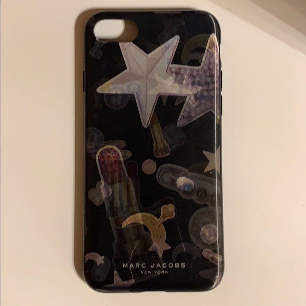 Marc Jacobs IPhone 7 case.